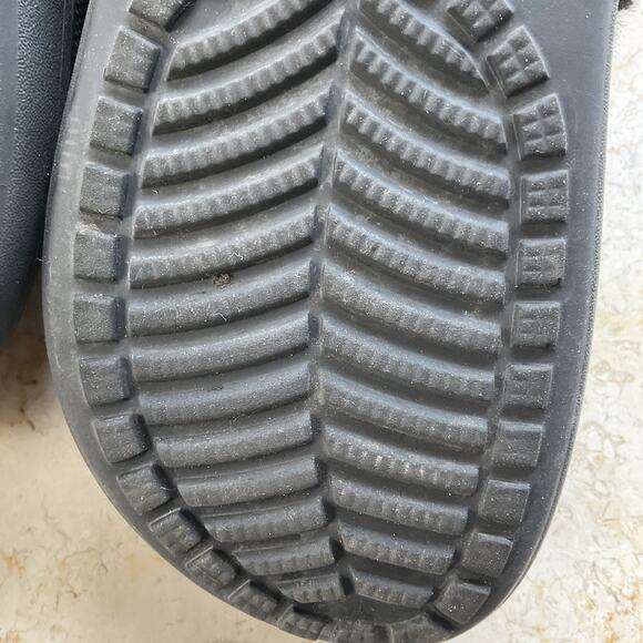 Crocs Furever Crush Black fur Lined chunky Clogs Mens size 8 womens size 10 fur - Picture 13 of 16